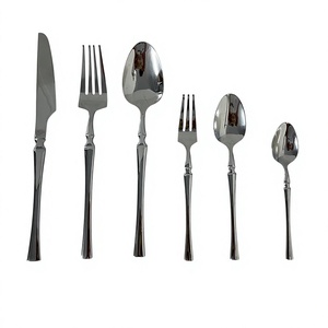 Ensemble de couverts DSF80 de luxe léger européen en acier inoxydable 304 martelé, fourchette à steak, cuillère, couteau, 3 pièces, vaisselle pour la maison et la restauration - Product Image 6