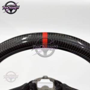 Volante de Coche de Fibra de Carbono y Cuero Perforado en Oferta para Ford <span class=keywords><strong>Mustang</strong></span> 2005 2006 <span class=keywords><strong>2007</strong></span> 2008 2009 - Product Image 3