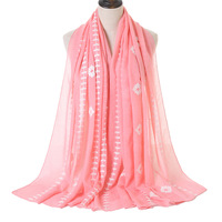 Mode nouvelle plaine grand coton mince tête Wrap châle femmes musulmanes fantaisie broderie fleur motif coton écharpes Hijabs Turbans