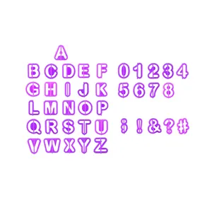 想像力豊かなクッキーカッター: 数字、文字、記号