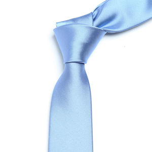 Cravatta da <span class=keywords><strong>Uomo</strong></span> Personalizzata 5cm Grigio Chiaro per Matrimonio Alta Qualità Raso Poliestere Tinta Unita Sottile con Etichetta Privata - Product Image 4