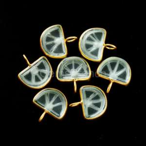 Dijes de Fruta de Naranja Tallados en Cuarzo Cristal, Joyería de Cristal Curativa, Colgante de Piedra Preciosa de Cuarzo Vermeil Dorado de un Mayorista Indio - Product Image 1