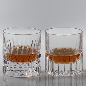 <span class=keywords><strong>Verre</strong></span> à whisky en <span class=keywords><strong>cristal</strong></span> Edo Kiriko artisanal sur mesure, <span class=keywords><strong>verre</strong></span> à whisky taillé à la main - Product Image 2