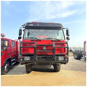 Camión de Bomberos SINOTRUK HOWO 4x2 de 8cbm, Vehículo Especializado de Alta Calidad en Venta - Product Image 2