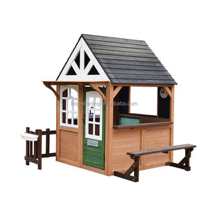 Casa de juegos de madera para niños, para el jardín, con diseño de cafetería, mostrador, bancos y puerta decorativa. - Product Image 1