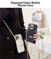 Étui de luxe en cuir PU pour téléphone avec bandoulière chaîne, porte-cartes et portefeuille pour iPhone 17 16 – Housse de téléphone portable à porter à l'épaule pour femme