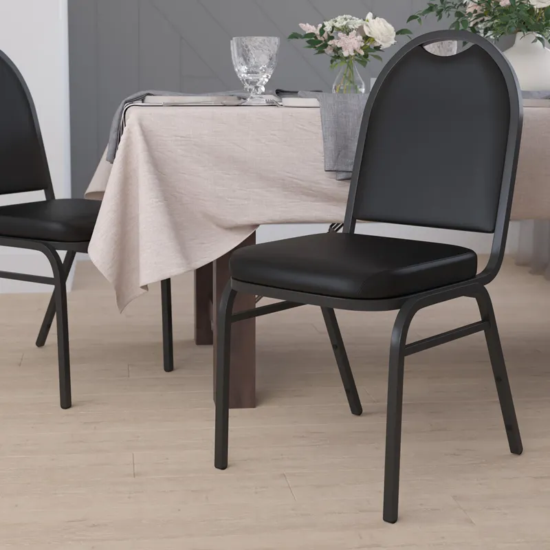 Meilleur prix Vente en gros Diverses chaises de banquet OEM style argent veine cadre noir pour mariage hôtel événement