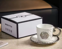 Ensemble tasse et soucoupe à café en céramique vintage de style français, design luxueux léger, capacité 250 ml, tasse romantique pour couple, couleur