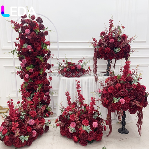 ดอกไม้ประดิษฐ์สีแดงสุดหรูสำหรับงานแต่งงาน ยอดขายดี ประดับด้วยดอกไฮเดรนเยียสีแดง จัดดอกไม้แบบผสม - Product Image 6