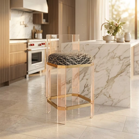 Tabouret de bar moderne de luxe écologique durable en acrylique transparent avec repose-pieds en acier inoxydable et éponge haute densité en velours pour bar à domicile