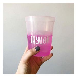 Vaso de Plástico de Alta Calidad que Cambia de Color, 16 oz, para Fiestas de Despedida de Soltera, con Logotipo Personalizado - Product Image 1