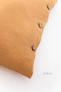 Funda de Almohada Queen de Algodón 100% Lavado Suave Color Mostaza, con Cierre de Botones Tejido, para Almohadas Decorativas King, 200 Hilos - Product Image 2