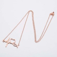 Collier pendentif en acier inoxydable plaqué or rose 18 carats, anti-ternissement, motif ECG, battement de cœur, pour femme