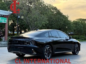 Autos Usados/<span class=keywords><strong>Nuevos</strong></span>, Autos Chinos Más <span class=keywords><strong>Baratos</strong></span> <span class=keywords><strong>2023</strong></span> 2024 2025, Hongqi H6 2.0T Gasolina, 5 Plazas, Duradero, Eficiente en Consumo de Combustible, Estilo Exterior - Product Image 4