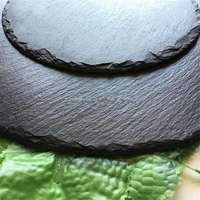 Assiettes rondes en ardoise, plateau en pierre pour sushi, vente en gros, assiette à dîner, plats de service noirs pour la restauration, hôtel