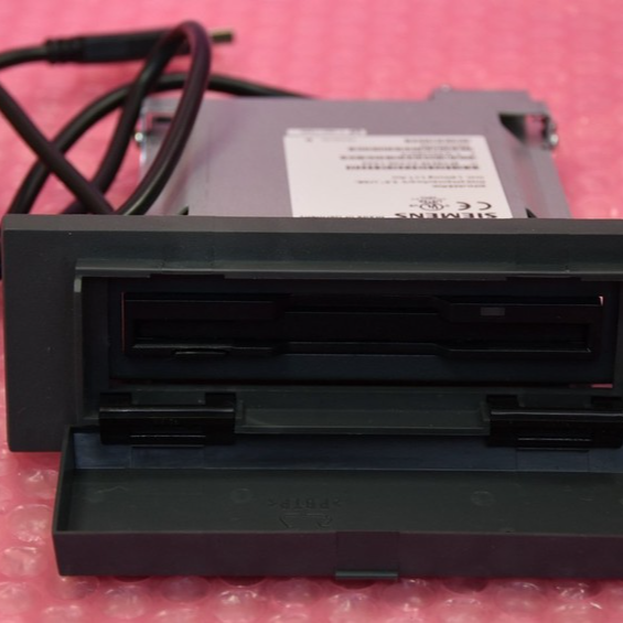 Brand New Floppy Disk Drive 3.5"; USB; 1m; Type 6FC5235-0AA05-1AA2 Vers.B One-year Warranty