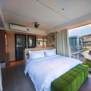 บ้านคอนเทนเนอร์ทรงสี่เหลี่ยมทันสมัย ใช้เป็นโรงแรมหรือห้องพักแบบพกพาสำหรับการพักผ่อนกลางแจ้ง - Product Image 3