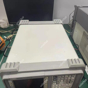 HP Agilent E4408B ESA-L Analyseur de spectre 9 kHz à 26.5 GHz avec option A4H B72 - Product Image 2