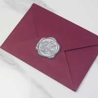 Sigillo in ceralacca personalizzato argento e oro con fiore in rilievo, adesivo per buste di invito e confezioni di gioielli