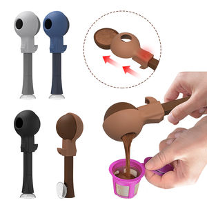 Idea de nuevo producto 2025, artículos de cocina, cuchara de café de silicona sin BPA y embudo para cápsulas de café recargables reutilizables K Cup - Product Image 1