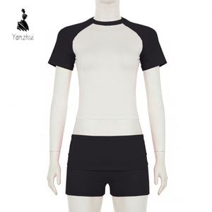Completo Estivo Personalizzato YZ 2026 da Donna: T-shirt a Maniche Corte e Pantaloncini con Coulisse, Set Casual Coordinato - Product Image 5