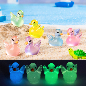 Micro paesaggio personalizzato all'ingrosso carino luminoso piccolo <span class=keywords><strong>cigno</strong></span> bambola ornamento accessori Mini ornamento - Product Image 1