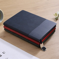 Carnet de notes professionnel A5 en cuir de qualité supérieure avec logo personnalisé, couverture rigide en papier épais et marque-page métallique - Cadeau