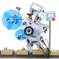 IPS-L902 Machine d'étiquetage en ligne à surface plane orientée vers le bas pour petites boîtes, sacs et étuis en plastique