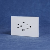 Prise double standard américaine à 3 pôles avec ports USB A+C dans une plaque en PC ignifuge, prise décorative durable et sûre pour la maison