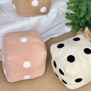 Nordique Ins-style couleur unie créatif dés canapé coussins maison décorative amusant réaliste jeter dés en peluche jouets coussins - Product Image 5