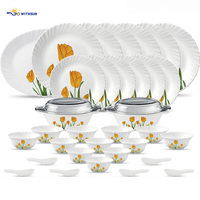 Service de table en verre opale 33 pièces, bord ondulé, motif floral tulipe, assiettes, bols et plats à gratin en verre résistant à la chaleur pour les repas en famille à la maison