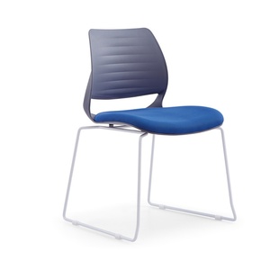 Chaise en plastique empilable pour bureau, réunion, salle de conférence, visiteur, formation, salle d'attente, avec pieds en acier, vente en gros - Product Image 6