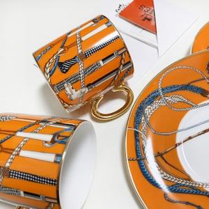 Ensemble de 2 tasses à thé en céramique de luxe gravées, avec soucoupes, style Europe occidentale, pour la maison – Vente chaude - Product Image 6