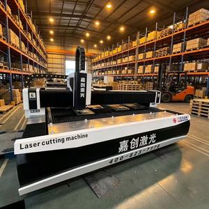 เครื่องเลเซอร์ไฟเบอร์แบบพกพาสำหรับงานอุตสาหกรรม 3kw 6kw สำหรับตัดเหล็กแผ่นอ่อน เหล็กแผ่นสแตนเลส อลูมิเนียม และโลหะแผ่นอื่นๆ - Product Image 2