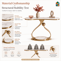 Table console moderne avec plateau en marbre sculpté, base en forme de ruban en S, sphère centrale et pieds ovales en métal doré