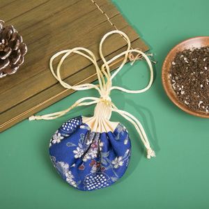 Bolsita de Yute Brocado Personalizada con Cordón, para Regalo, con Logotipo Personalizado, 10*18cm, Ideal para el Festival del Bote del Dragón o como Colgante para Coche de Estilo Antiguo - Product Image 4