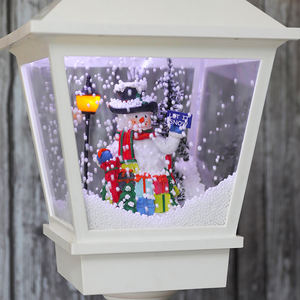 Farol de jardín Kerstlantaarn para <span class=keywords><strong>patio</strong></span>, césped, valla, camino, con diseño de muñeco de nieve blanco y escena de nieve, luces de poste. - Product Image 3