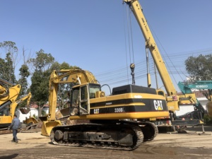 Excavatrice Caterpillar CAT330BL, best-seller au Japon, équipement de chantier, moteur, poids opérationnel de 30 tonnes, bon état et puissante pelle - Product Image 2