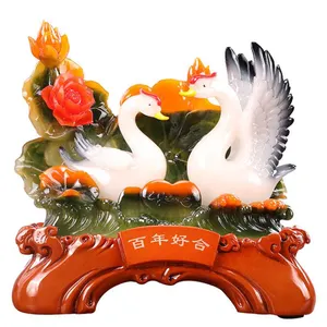 Home Decoration Accessories Wedding Gifts Decor Statue Sculpture For Interior Decoration resin Swan