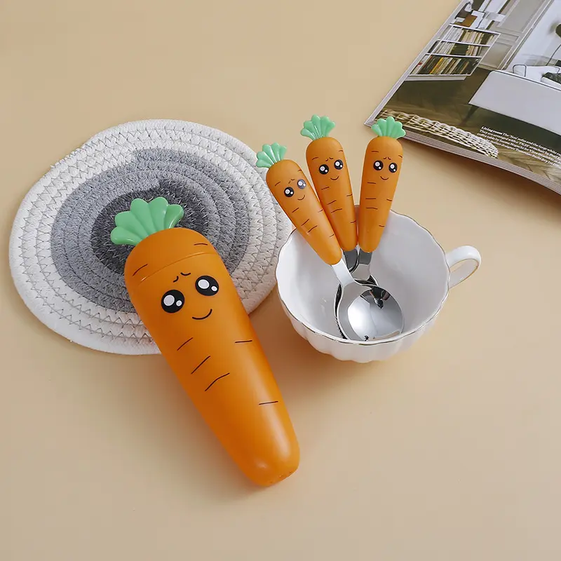 Set di posate per bambini carini con custodia 3 pezzi forchetta per cucchiaio in acciaio inossidabile per bambini modello carota per uso alimentare