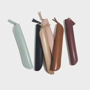Estuche Delgado de Cuero PU con Cierre, Bolsa para Lápices, Porta Artículos de Papelería Portátil para Bolígrafos, Stylus, Útiles Escolares y de Oficina - Product Image 3