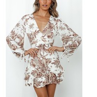 2022 Damen Frühling und Herbst New Sexy Deep V-Ausschnitt Backless Schnür bedrucktes Langarm kleid