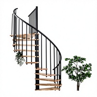 Escalier en colimaçon intérieur au design minimaliste, marches en bois de hêtre laqué, main courante en PVC, garde-corps en acier.