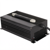 Chargeur de batterie Li-ion haute puissance 92,4 V 10 A 15 A pour trottinettes électriques et vélos électriques, compatible avec les packs de batteries au lithium (Li-ion) 22S 81,4 V/81,8 V