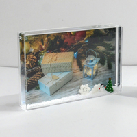 Cadre photo flottant en acrylique épais et robuste 4x6 avec confettis et flocons de neige liquides pour décoration de Noël et affichage de photos