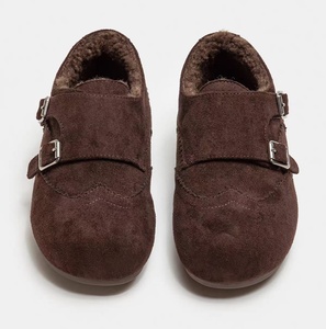 Mocasines de gamuza vintage con temática forestal para mujer, con doble botonadura, forrados con forro polar, acolchados y con suela antideslizante. - Product Image 5