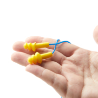 Jaune non toxique CE, ANSI, AS/NZS Confort Protection contre le bruit Bouchons d'oreille à fil souple Silicone pur Bouchons d'oreille faciles à nettoyer 32 dB
