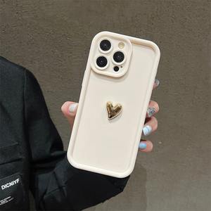 Coque de téléphone couleur unie avec perforation en forme de cœur, protection intégrale antichoc, compatible avec iPhone 17 Pro Max - Product Image 3