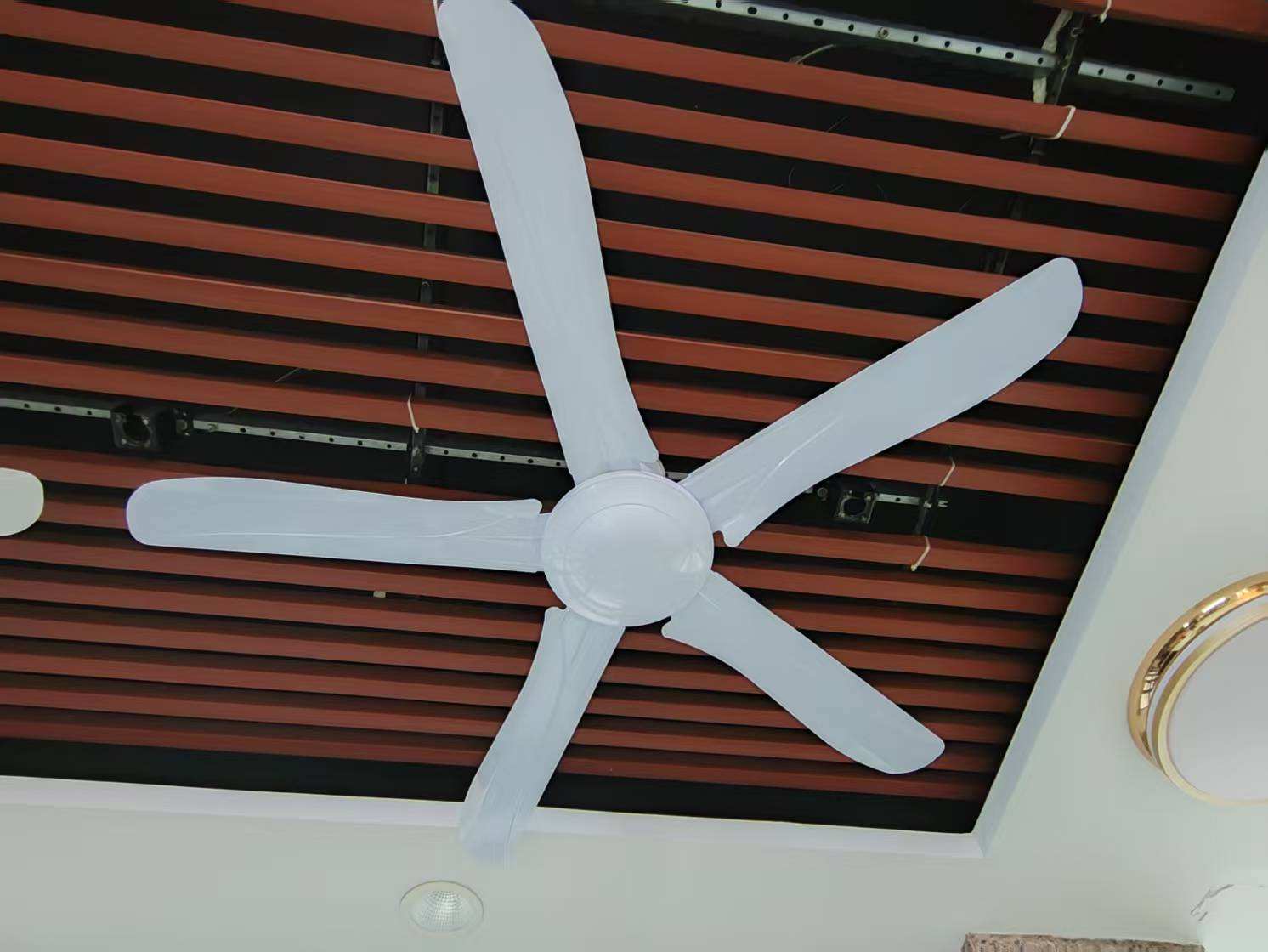 56 inch aluminum motor