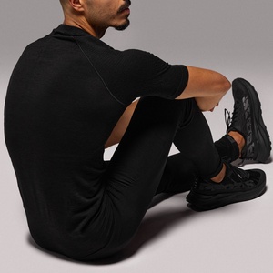 Wholesale Blank Plain Gym t <b>Shirt</b> Custom <b>Silk</b> Screen Print Digital Logo Brand Polyester Tshirt <b>Mens</b> Seamless T-<b>shirt</b> for <b>Men</b> - Product Image 1